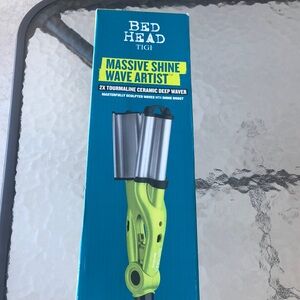 BedHead Wave Artist Tourmaline Ceramic Deep Waver - Vibrant Green